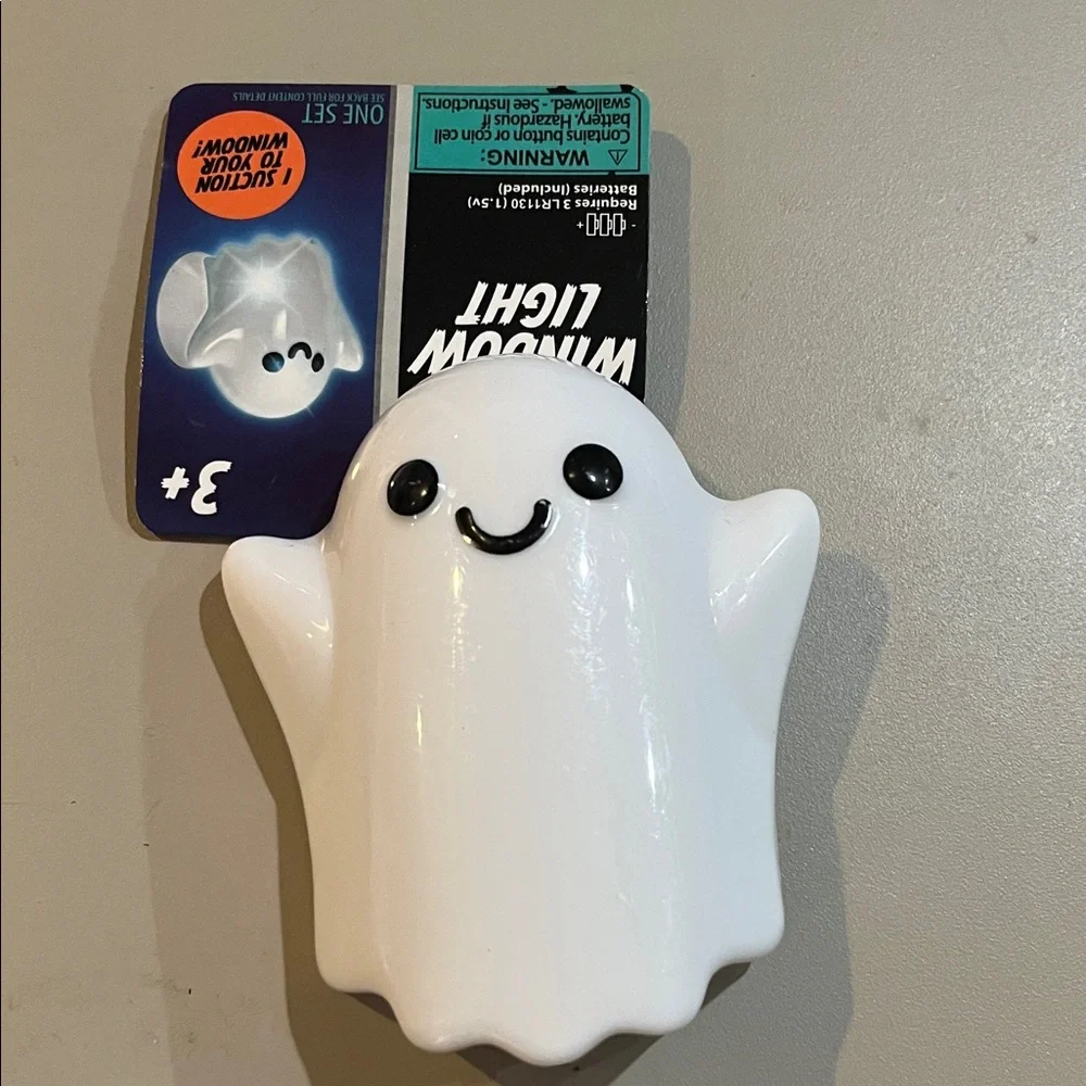 White Ghost Window Light new